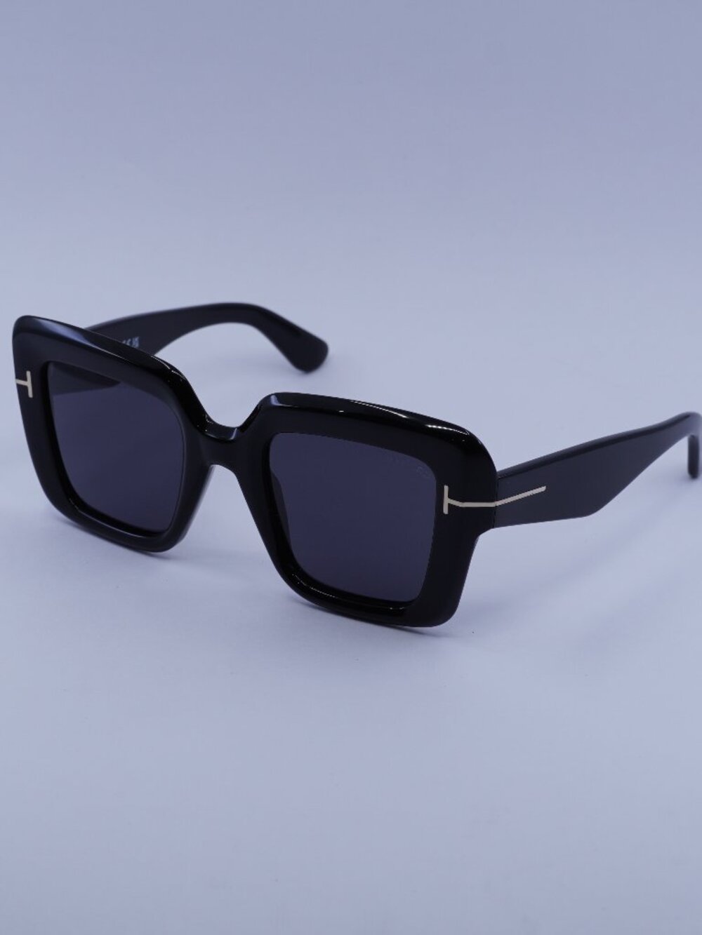 Tom Ford Esme FT1157 01A Sunglasses Black Square Frame, Smoke Lenses